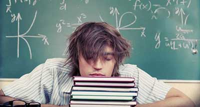 دلایل افت تحصیلی فرزندتان چیست؟